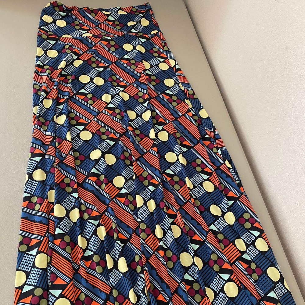 *3for15* LuLaRoe Geometric Maxi Skirt